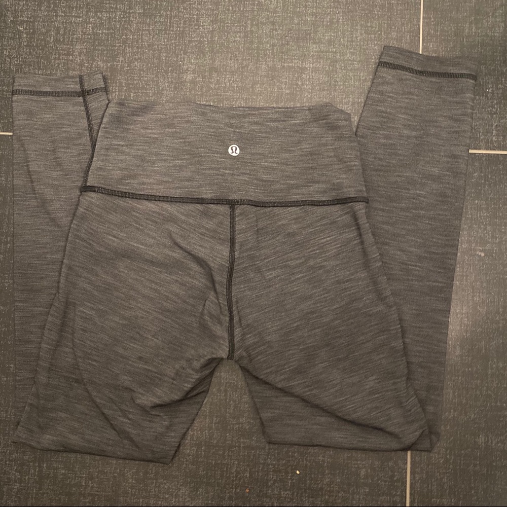 Lululemon grey align leggings 21’